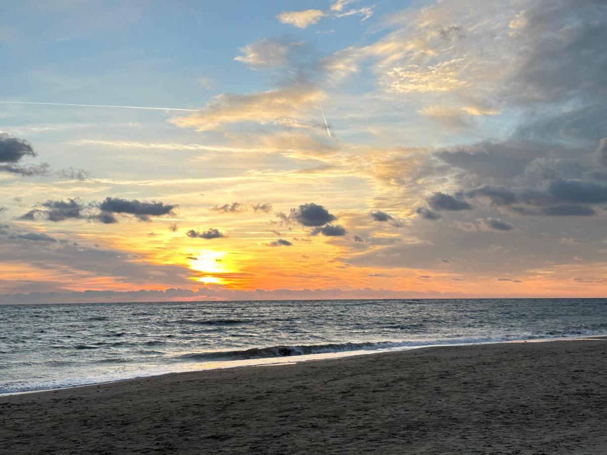 Apartament Attico Al Mare Lido di Ostia Zewnętrze zdjęcie